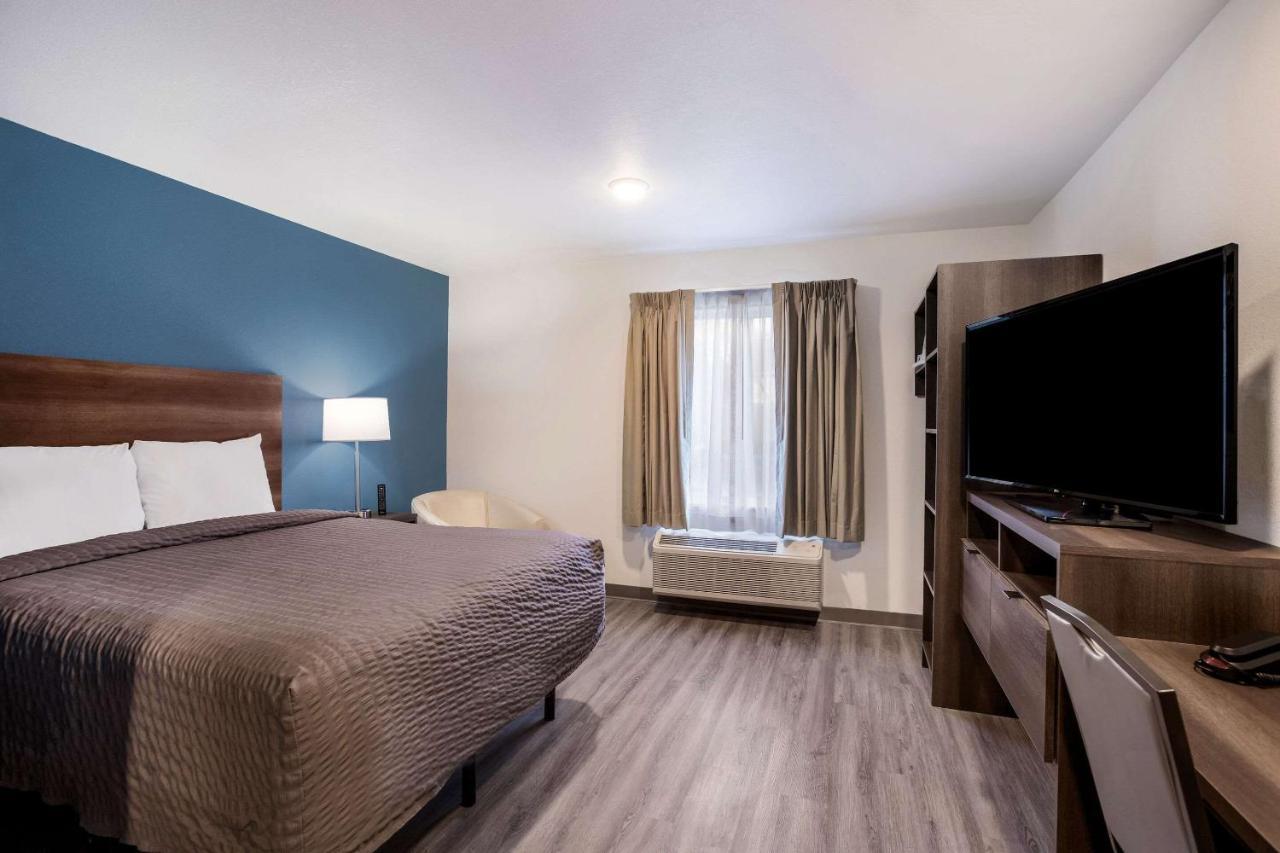 Woodspring Suites Detroit Madison Heights Exterior foto